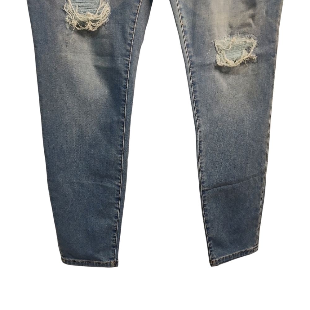 Maurices Jegging Jeans Women's Blue Distressed Super Soft High Rise Size L NWT - Picture 5 of 14